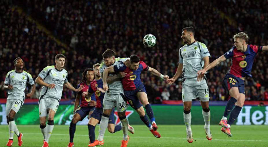 欧冠18决赛首日：拜仁大胜国米 巴萨双杀晋级8强 利物浦遗憾出局