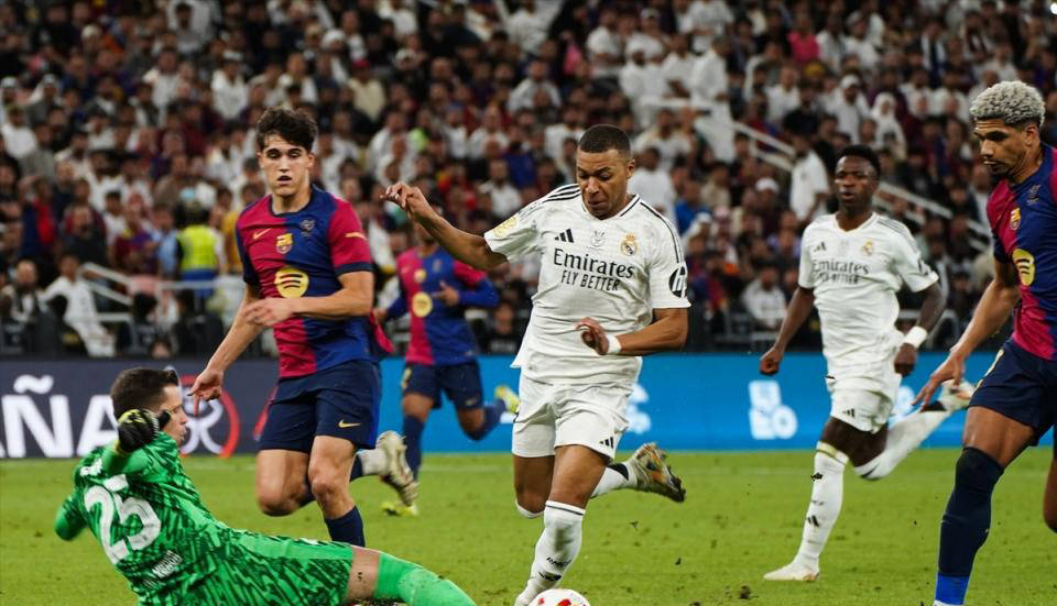 巴萨门神特尔施特根计划复出欧冠决赛？不轻言弯道超车