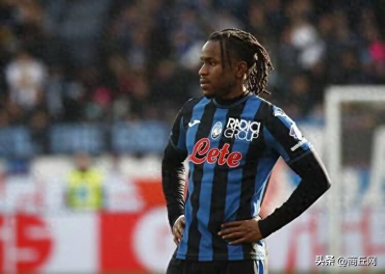 三千万欧！巴萨锁定意甲射手，球员渴望加盟，高层赚大笔财富