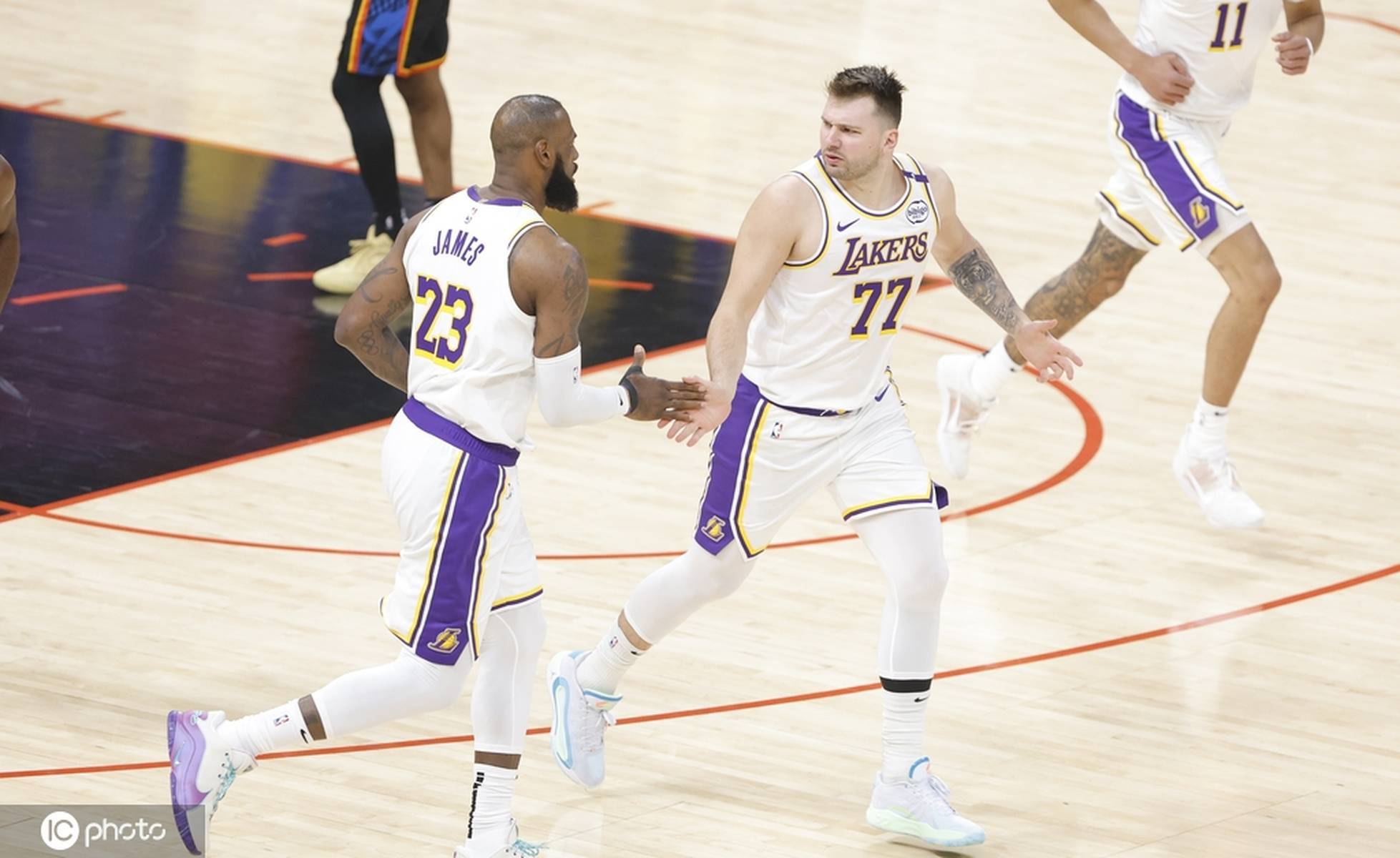 官方实力榜：雷霆压骑士居首 勇士第5湖人升NO.6