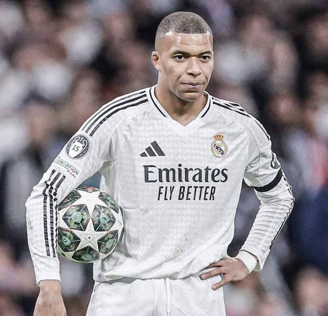 欧冠出局暴露皇马巨大短板！门神一句话揭示真相，佛爷或应担责